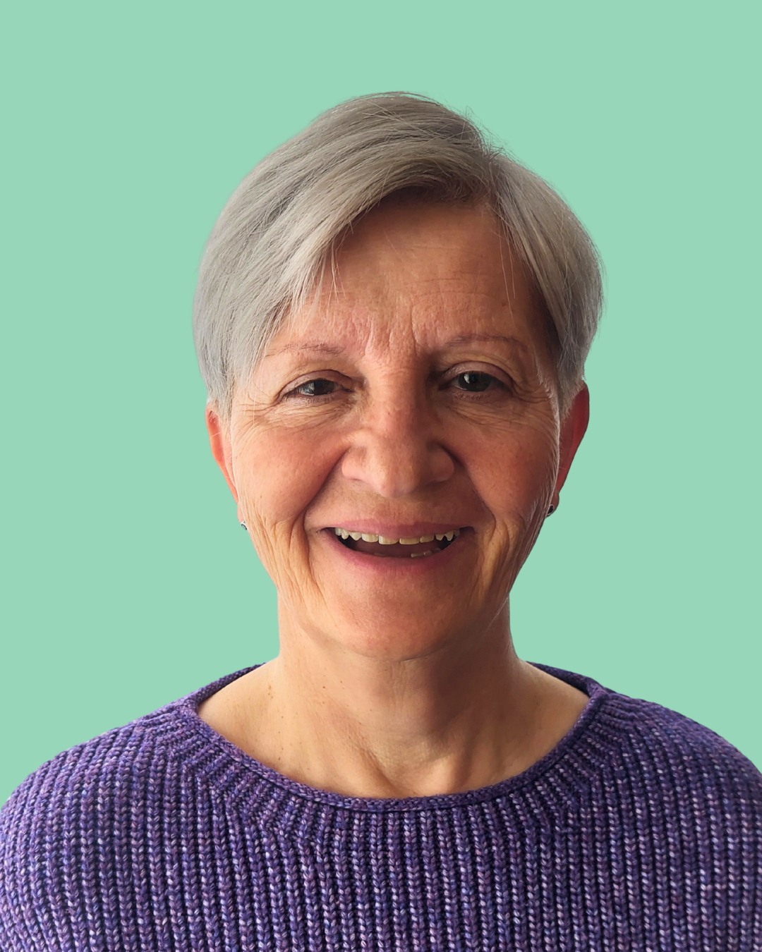 Heidi lachend Mitarbeiterin Tee Shop Teasense.ch